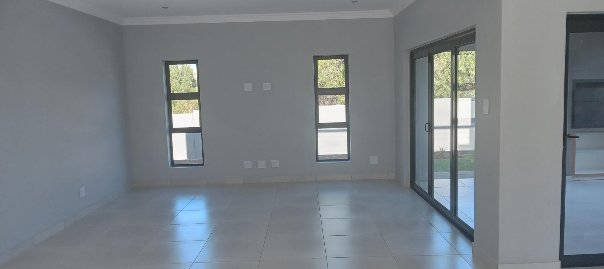 4 Bedroom Property for Sale in Hartbeespoort North West